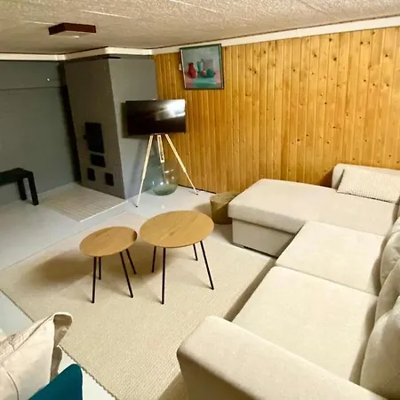 Spacious In A Row House For 1-5 Person * Oulu
